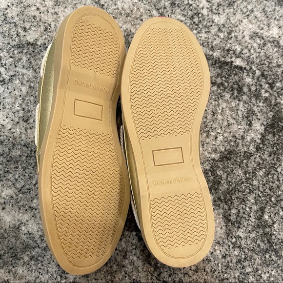 4 Little Miss Matched Girls Youth Gold Metallic Boat Shoes - Picture 6 of 8